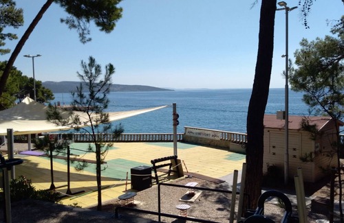 Krk Apartamento | Apartamento moderno Koralj con piscina No. 2