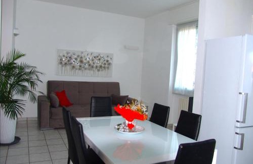 Bulciago Apartamento | Modern Apartment Luci & Stelle near Lake Como