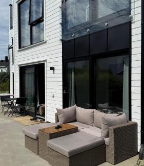 Kristiansand Apartamento | Modern Apartment - Lund