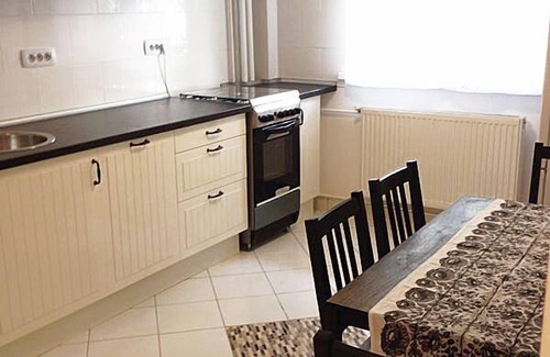 Bucharest Apartamento | Moderno apartamento cerca de la ciudad