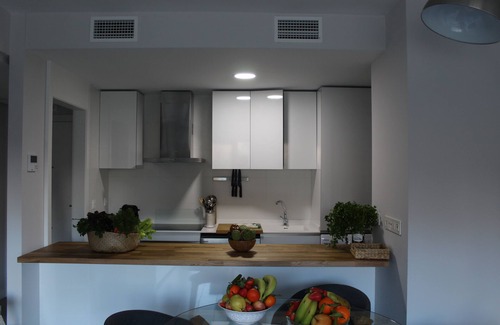 Playa de San Juan Apartamento | Moderno apartamento cerca de la playa