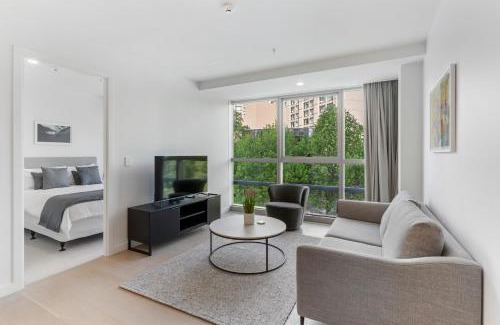 Newton Apartamento | Modern Apartment & Parking - Central & Quite