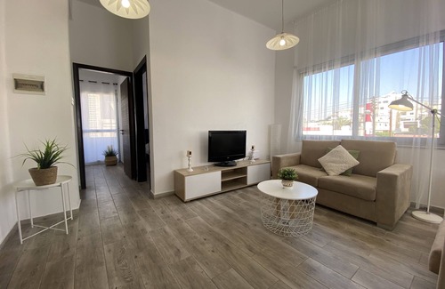 Limassol Apartamento | Modern Apartment Valentino GL144