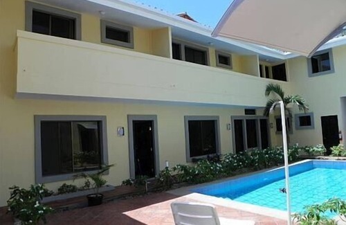 Granada Condominio | Modern Apartment w / piscina