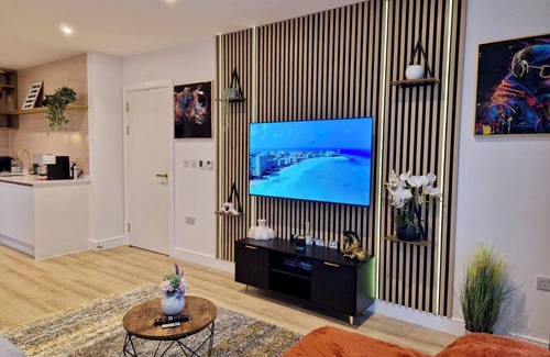 Alperton Apartamento | Modern Apartment- Wembley Stadium - Parking