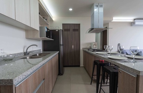 Tlajomulco de Zuniga Apartamento | Modern Apartment with Terrace and Pool Access