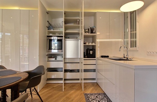 Odeon Apartamento | ¡Apartamento luminoso y con aire acondicionado frente al Odeon!