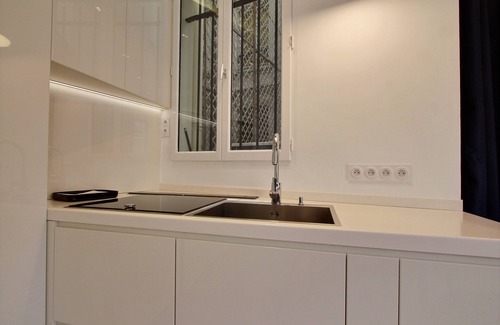 Odeon Apartamento | ¡Apartamento luminoso y con aire acondicionado frente al Odeon!