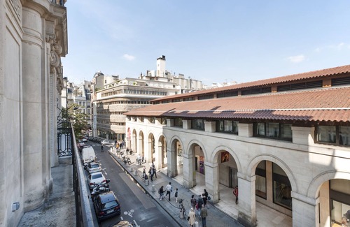 Odeon Apartamento | ¡Apartamento luminoso y con aire acondicionado frente al Odeon!