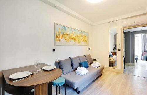 Quartier de la Roquette Apartamento | Apartamento moderno con balcón - 2 habitaciones, 6 personas - Roquette