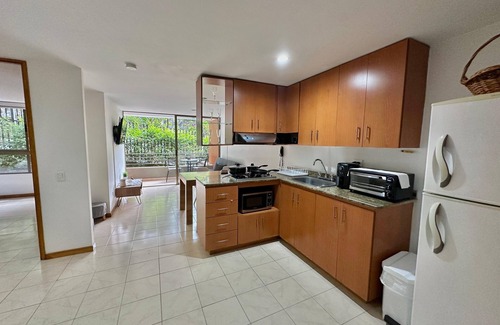 La Candelaria Apartamento | Apartamento Moderno con Piscina en Medellin PIE DEL CERRO