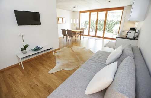 Klaus Apartamento | Apartamento moderno con jardín.