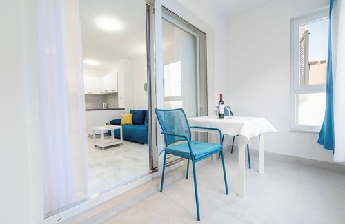 Istok Apartamento | Modern apartment with balcony, close to the beach