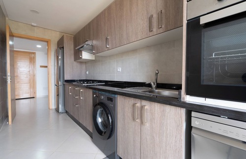 Cherrat Apartamento | Modern Apartment with Pool