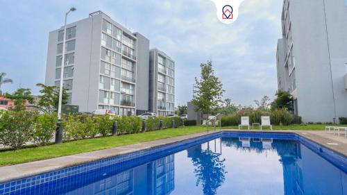 Tlajomulco de Zuniga Apartamento | Modern Apartment with Terrace and Pool Access