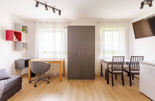 Wahren Condominio | Modern apartment with Netflix access
