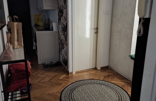 Novi Beograd Apartamento | Modern apartment with Piano and 5 minutes walking distance from Airport City