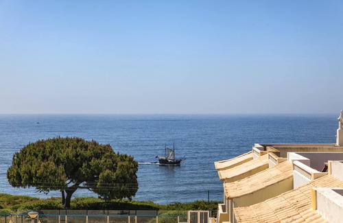 Benagil Casa | Modern apartment with sea views, terrace