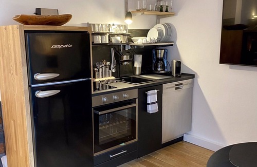 Domitz Condominio | Modern apartment with terrace right in the beautiful old town