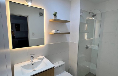 Chorrillos Apartamento | Modern Apartment with Terrace, close to the Beach