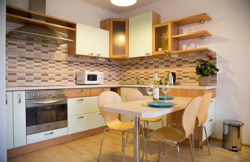 Zlicin Apartamento | Modern apartments - Airport 8mins