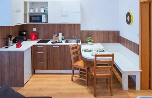 Nove Mesto Apartamento | Modern Apartments Opatovická