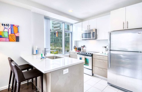 East Cambridge Apartamento | Modern Apt with Access to Sky Terrace