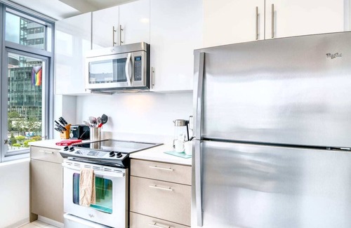 East Cambridge Apartamento | Modern Apt with Access to Sky Terrace