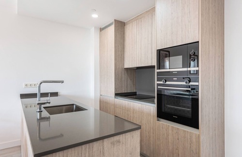 Palma-Palmilla Apartamento | Modern Apartment w/ Shared Pool and Terrace