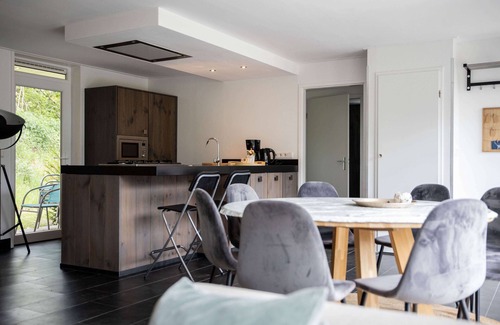 Linde Villa | Moderno y atractivo bungalow de vacaciones 23 (8 a 9 personas).