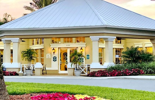 Windsor Palms Condominio | Moderno galardonado recientemente renovado, precioso 2 + 2 minutos de distancia de Disney