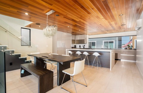 Seal Beach Casa | Modern Beach Front 4 Story Ocean and Sunset View Home
