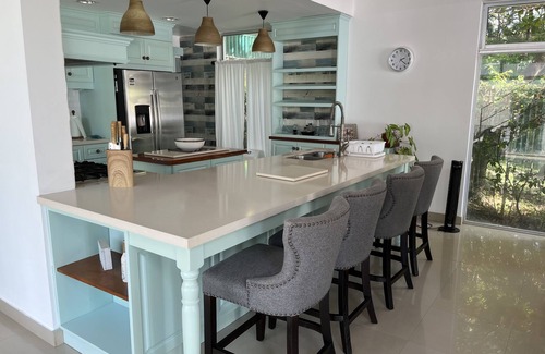 Cerro Plano Casa | Modern Beach House-Aslan's Country