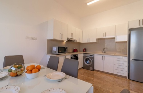 Kissonerga Casa | Modern Beach House - Private Pool - Private Elevator - Sea Views