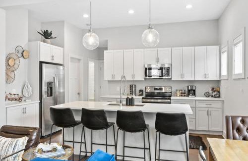 Historic Waverly Casa | Modern Bliss with Garage by 12 South Restaurants and 2 miles Broadway