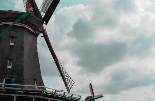 Monnickendam Alquiler De Eote | Modern, brand new houseboat near Amsterdam