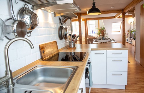 Andreasvorstadt Apartamento | ★ Modern & Bright 80m2 Maisonette Loft + Balcony ★