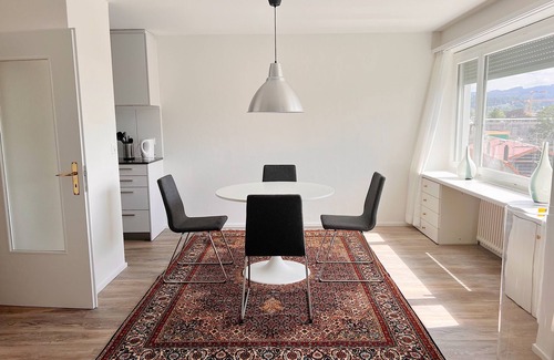 Tannenboden Apartamento | Modern & bright apartment with Netflix & mountain view