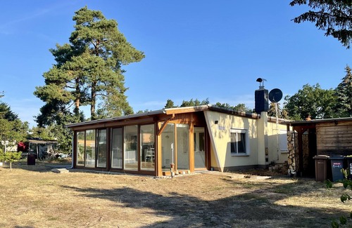 Schonebeck Casa | Modern bungalow between forest and lakes