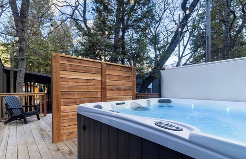 Dunsmuir Cabina | Modern Cabin (Redwood)