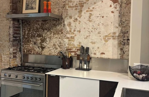 Old Town Apartamento | Modern Canal house city center