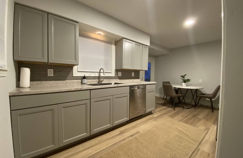 Lima Casa | Modern Cape Cod at Lima Memorial