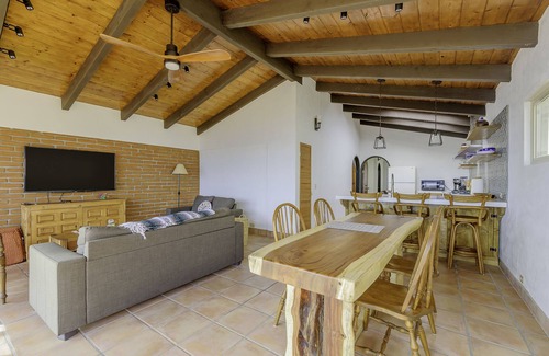 Las Gaviotas Casa | Casita moderna con vistas de aguas bravas - Las Gaviotas