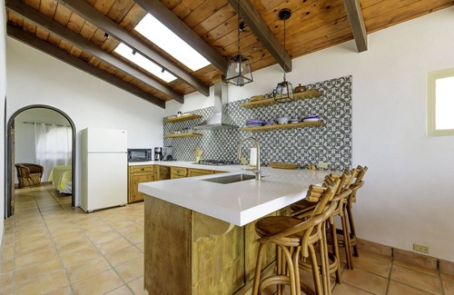 Las Gaviotas Casa | Casita moderna con vistas de aguas bravas - Las Gaviotas