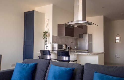 Paceville Apartamento | Modern central apartment, perfect for holidays in Malta
