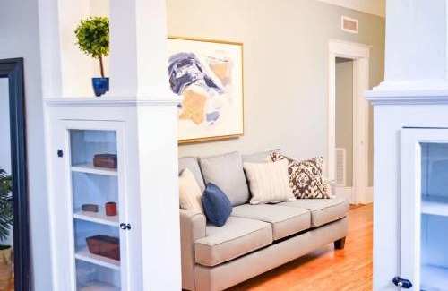 Hannon Park Casa | Modern & Centrally Located Stay at Calypso Dreams
