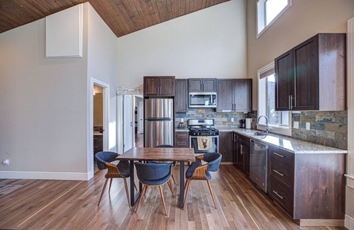 Brightwood Cabina | Chalet dúplex moderno - 1