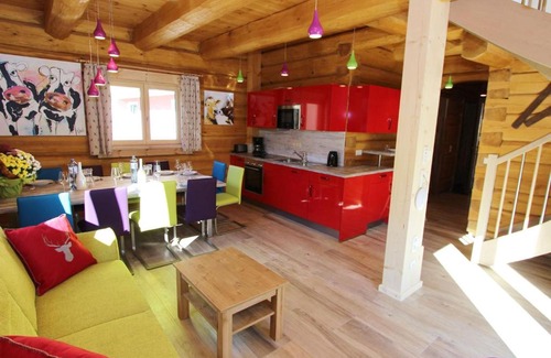 Kaprun Chalet De Esquí | Modern Chalet in Kaprun with Jacuzzi