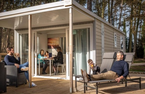 Zutendaal Chalet De Esquí | Chalet moderno con aire acondicionado