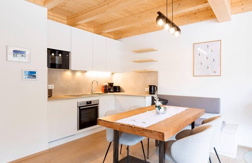 Schonberg Casa | Chalet moderno con sauna de infrarrojos